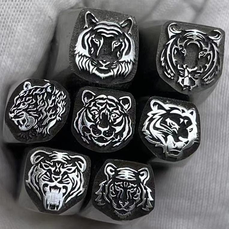 Tiger Head Design Metal Punch  - Leatherwork Embossing ulasan dan harga